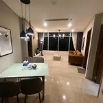 Lovely 2&3 Bedrooms Condo Klcc And Kl Tower Views