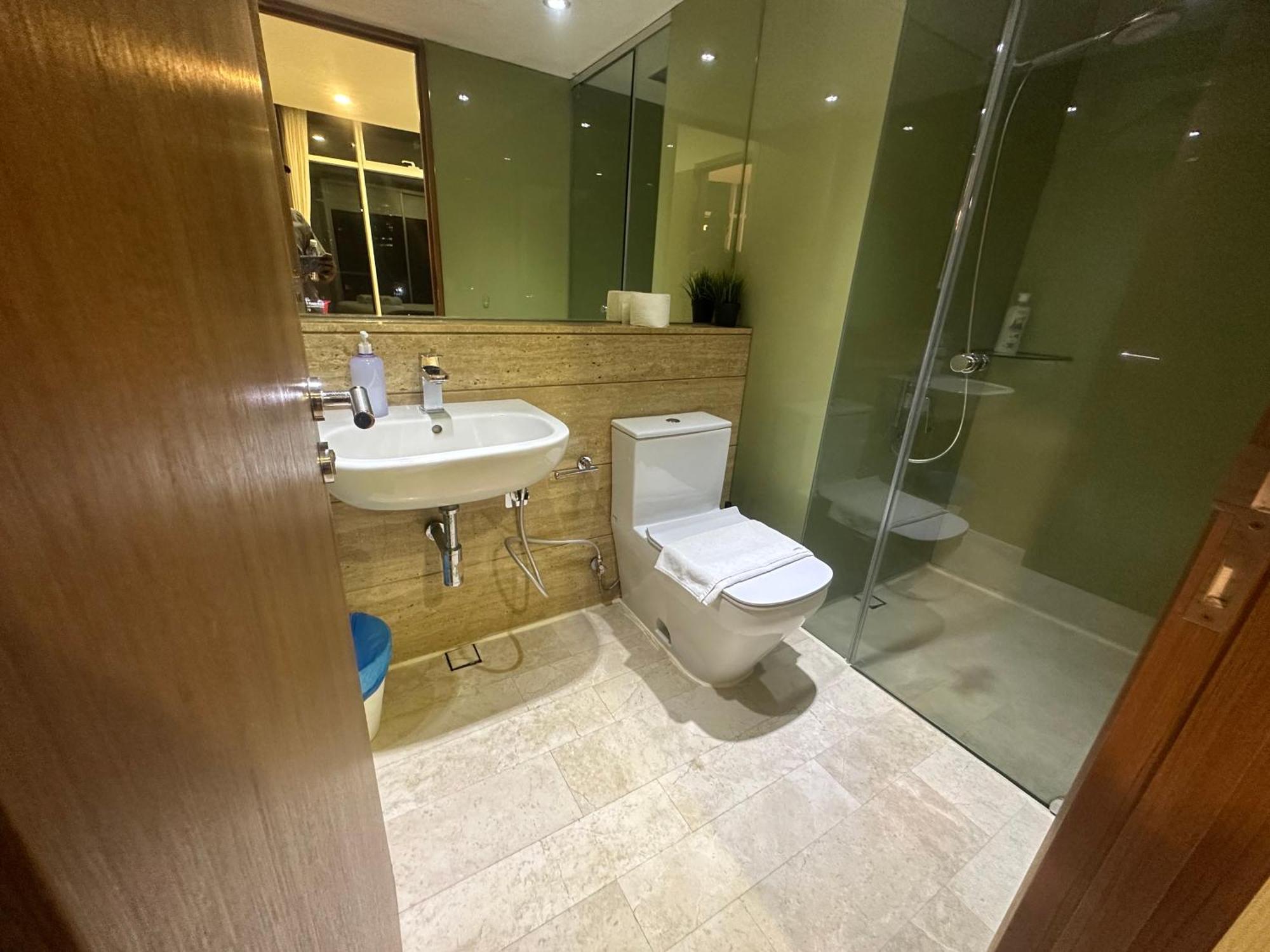 Lovely 2&3 Bedrooms Klcc And Kl Tower Views